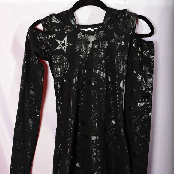 Killstar Occult Hooded Bodycon Cold Shoulder Dress - Picture 9 of 9